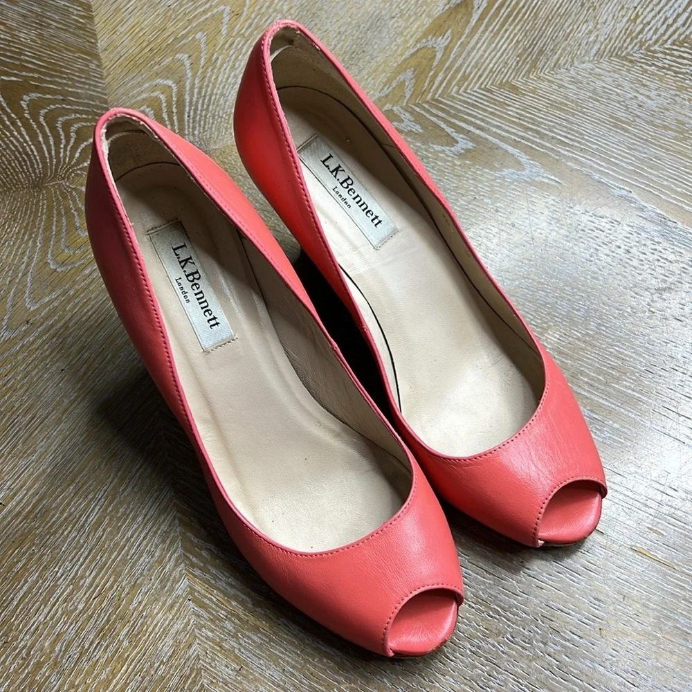 L.K. BENNETT Coral Leather Espadrille Wedge Sandals 38